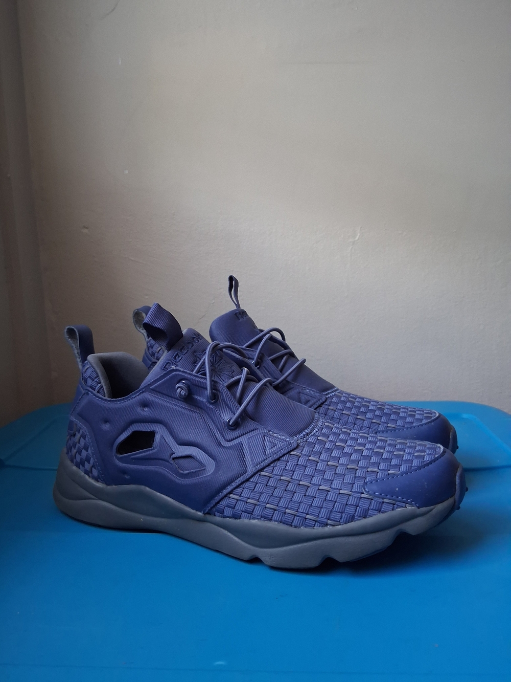Men's Reebok Fury Lite Woven Athletic Sneakers in Deep Navy